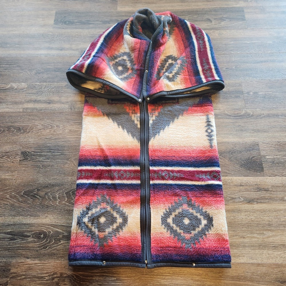 Biederlack of America‎ Wearable Blanket Southwestern Aztec Cuddle Wrap Throw USA